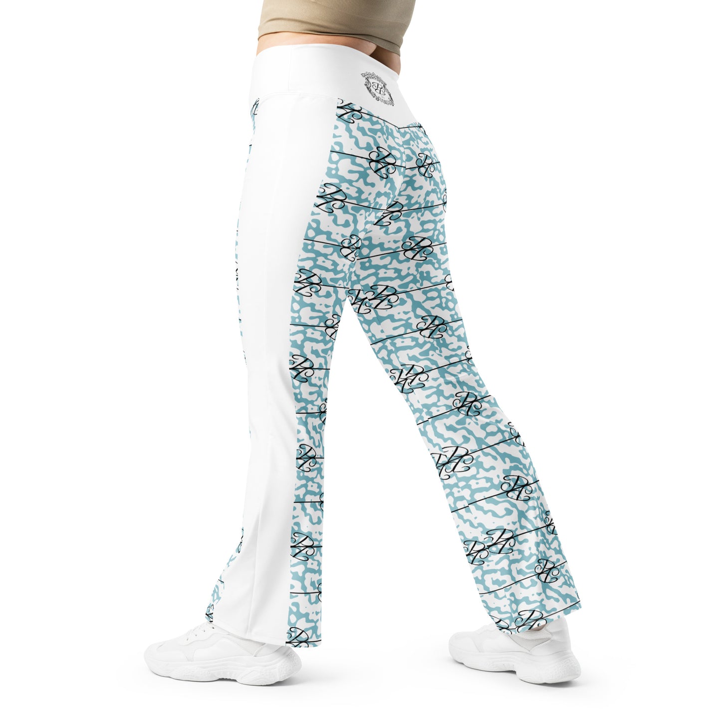 Phallacy Players Camo Designer Flare leggings